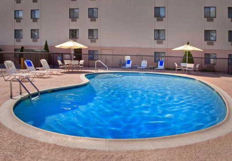 Fairfield Inn Manchester - Boston Regional Airport Exterior foto